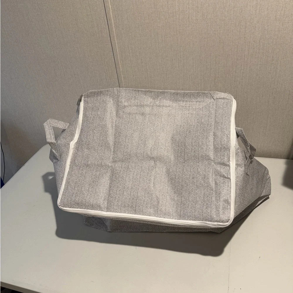 Gray Storage Bag‎ with Handles